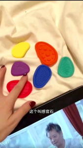 New MY Ready Stock 6pcs fidget stones silicone stress relief textured soft worry stone背书感官石 fidget toy sensory stone