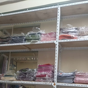 Desain Jilbab Elegan: Segi Empat Paris Jadul Terlaris & Bahan Berkualitas