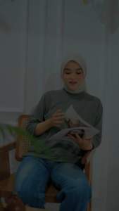 NAZELLA Top Atasan Olahraga Kaos Polos Casual Outfit Harian