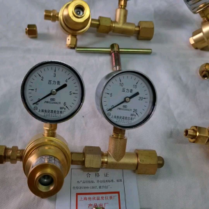 Van giảm áp Nito YQD-370_Đồng hồ điều chỉnh áp xuất Nito YQD-370