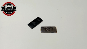 Logo Emblem Bagasi Type M Chrome & Black Doff Original