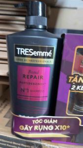 Dầu gội Tresemes ngăn gảy rụng tóc 640g hàng mới tặng kèm ủ toc