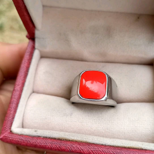 Cincin Batu Red Marjan Elegan Kantoran