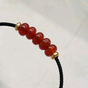 Q579 Vòng ngũ điếu Ngọc Agate Đỏ 8li dây cáp Hỏa và Thổ - Phong Thuỷ TUDO P