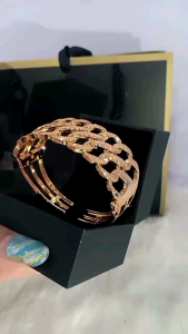 Gelang Bangle Kaku & Model Sisiik Naga: Desain Unik Untuk Gaya Kasual