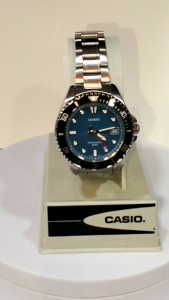 CASIO LADIES SILVER MDV 10D 2A1