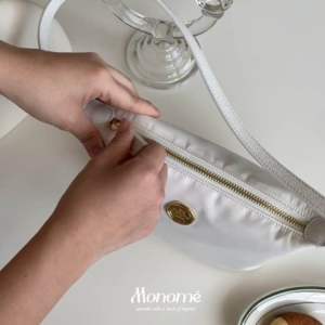 DITTO Double layer card holder