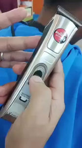 Kemei 5017 💖 Láp chôm, đĩa bàng, sáo ròng fan, láp fan trên bàng, by Chàng bảo sư thế mười 😍😍 ปัตตาเลี่ยน ใช้กันขอบ แกะลาย 💋💋 Láp chôm, đĩa fan trong khi bạn làm việc, để điều khiển sự tươi sáng và mạnh mẽ. รับประกัน สินค้าทุกชิ้น. 🧚‍♀️🧚‍♀️