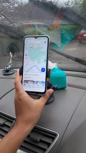 Car Holder Mobil HD09 Kaca / Dasbot tempat Standing Hp Universal Phone Folding Hitam