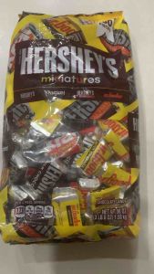 Socola nguyên chất hạnh nhân Hersheys Nuggets Special Dark Mildy Sweet Chocolate with Almonds gói 286gr Mỹ