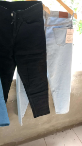 Boyfriend Jeans Wanita Pinggang Highwaist