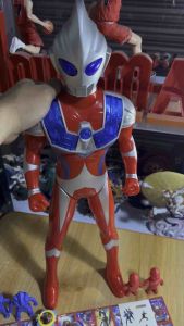 Ultraman action figure 62cm tall brown box with 4 mini figure with toy watch and mask