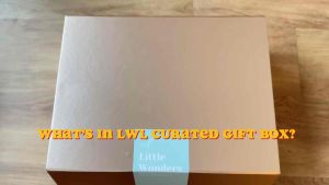 LITTLE WILD LEAF || Little Wild Leaf Curated Newborn Baby Gift Set (Gender Neutral)