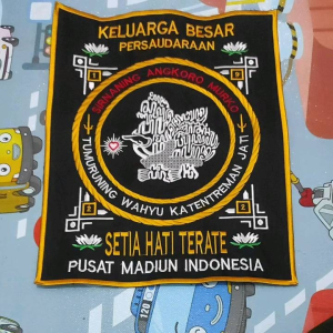 Bed Punggung Bordir Motif Semar