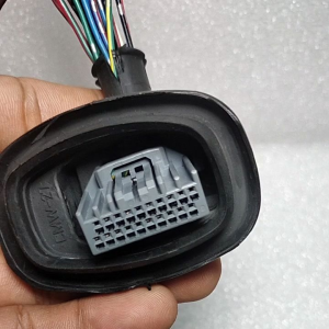 Soket Speedometer Kilometer Pin 20 GSX Satria Fu Fi Original