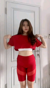 Atasan outer crop  gym untuk senam gym fitness