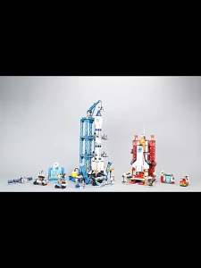 2024 New Space Shuttle Rocket Building Blocks Assembling Toys Educational Children 6-12 Years Old Gift