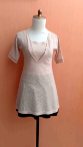 atasan wanita cream SIMPLICITY cewek S M blouse vneck crem santai lengan pendek