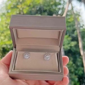 ต่างหูเพชรโมอีส50ตังค์ ดีไซน์วินเทจ ฝังเพชรล้อม ตัวเรือนเงิน92.5%(D3011)