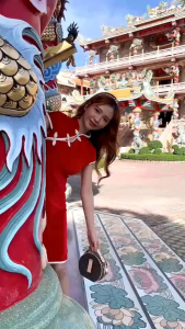 SS. ชุดเดรสกี่เพ้าเดรสอาหมวย คอจีน ดีไซน์สวย ผ่าข้างโชว์ขาอ่อนเซ็กซี่ๆน่ารักๆ ทรงสวย ตัดขอบทูโทนเก๋ๆ