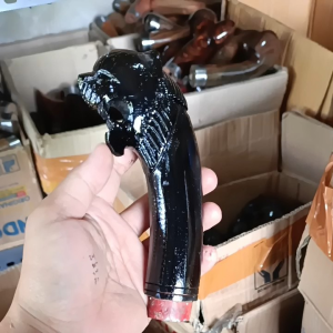 GAGANG SIAP PASANG gagang golok ukir singa bahan kayu rasamla politur hitam