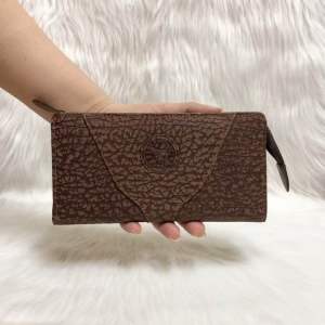 Ví da voi thật màu nâu kích thước 19cm-9.7cm-3.2cm