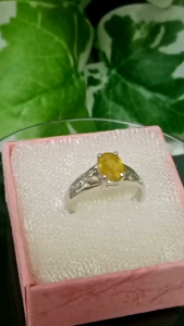 แหวนบุษราคัมบางกะจะตัวเรือนเงินชุบน้ำทองคำขาวไซส50