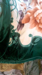 ราคาโดนใจผ้าขนมิ้งุฟุตแบบหนา ลายดอกไม้ 6 ฟุตหนัก3.3กฺิโล หนัก2กิโล