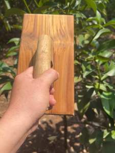 Bàn Chà Hồ Gỗ Giá Tỵ Cao Cấp Dụng Cụ Xây Dựng Thợ Hồ