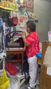 LERRY J PULIS: blue or green with short choices)