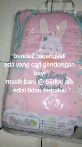 Gendongan Bayi Edisi Jual Murah karena punya banyak.