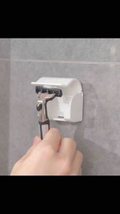 Razor Holder Shaver Hook Hanger Stand Wall mounted Adhesive Hook for Wall Bathroom Waterproof Razor Holder Tools Sink Hanging Storage Holder