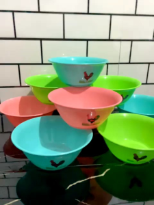 12 Pcs Mangkok Plastik Ayam Jago Warna