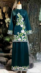 SETELAN BAJU KURUNG JADI/BAKAL BAHAN BUNGA PINUS