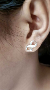 92.5 Italy Silver Infinity Earrings