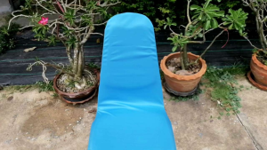 ผ้าคลุมเก้าอี้เหล็กเบาะนั่งหุ้มด้วยหนังหัวทรงA  เหมาะสำหรับจัดงานเลี้ยง งานประชุม และ งานอื่นๆ