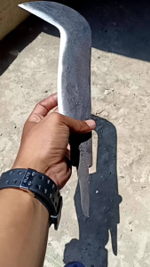 Arit Baja Per Besar: Bahan Baja Berkualitas & Alat Potong Bambu Asli