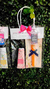 [ Ready Stock ] Nurse Day Gift Thank You Nurse Hadiah Hari Jururawat Black Signature Pen with One Acrylic Keychain 护士节礼物