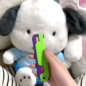 Sisir Radish 3D Knife Fidget Toys Sisir Mainan Model Pisau Gravitasi Semua Umur