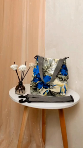 TAS WANITA KANVAS: TAS SELEMPANG WANITA KANVAS SLINGBAG KANVAS HANDBAG KANVAS TAS SELEMPANG KANVAS