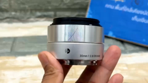 Sigma 30 F2.8 (Sony) สภาพดี ไม่มีฝ่ารา ใช้งานได้ปกติทุกระบบ