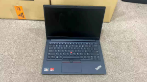 Laptop Gaming Lenovo ThinkPad E14 G3 AMD Ryzen 7 5700U/ 16GB/ 512GB NVMe/ VGA AMD RADEON 8GB/ 14" FHD/Like New