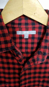 Kemeja Flanel "Uniqlo" Original Second Size M