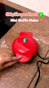 🌹READY STOCK🌹 Mini Waffle Maker Electric Breakfast Waffle Egg Cake Pan Eggette Machine Pot Mesin Pembuat Wafel 迷你华夫饼制造机