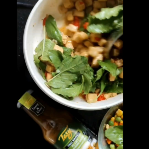 TESY เทซี่ ซอสปรุงสำเร็จจากพืชเพื่อสุขภาพ สูตรกะเพรา (Thai Basil) ** เปิดใช้งานแล้วต้องแช่เย็น**