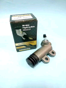 31470-35071 Co Assy Kijang Super 5K - Master Kopling Bawah