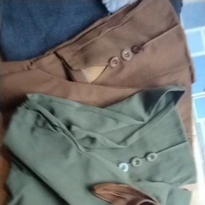 Celana Wanita Import Murah & Berkualitas: Celana Zahra Kaki Kancing & Polos Kekinian 2021