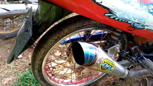 Kenalpot DPJ Jigsaw Blue: Aksesoris Motor Bebek Supra X 125 Karisma Revo Absolut