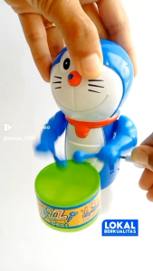 Mainan Boneka Pukul Drum Karakter Doraemon: Mainan Musik Anak Laki-Laki