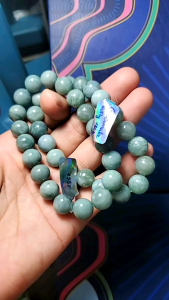 Chuỗi tay jade A Guatemala 107 ly
